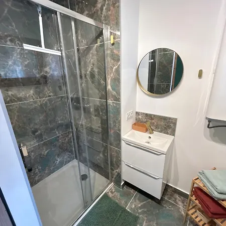 Le Patios , Piscine Terrain Tennis *